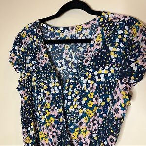 Loft Floral Wrap Front Tie Waist Ruffle Hem Romper Medium